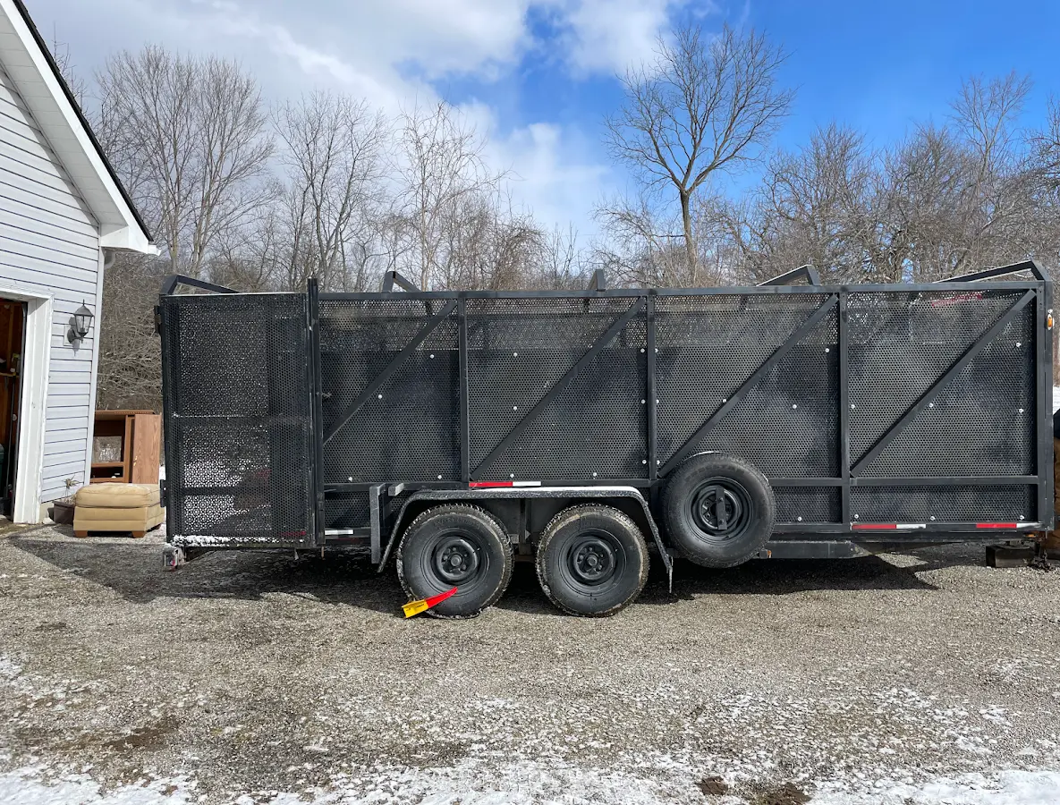 3 Yard Dumpster Rental in Gothenburg, NE